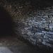 Descubre por casualidad debajo de su casa un túnel de 120 años que parece una cápsula de tiempo