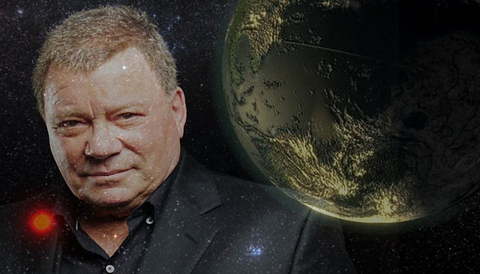 William Shatner: «Hay algo más ahí afuera observándonos desde otro reino»