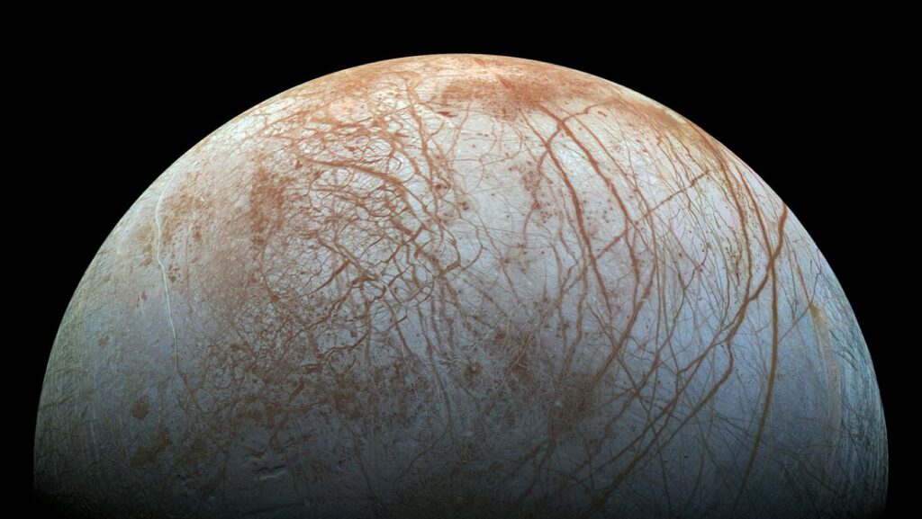 Científicos de la NASA sostienen que el océano de la luna Europa podría ser habitable