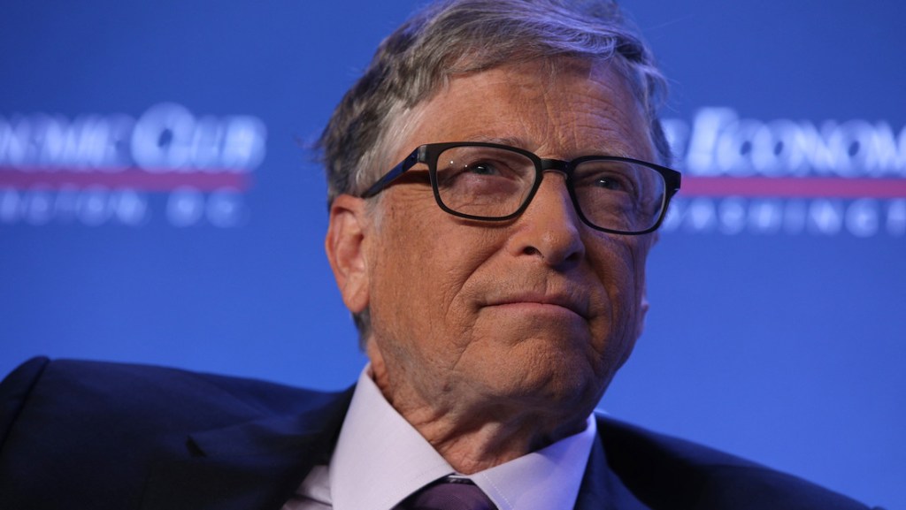 Bill Gates está vendiendo sus acciones y los motivos son alarmantes