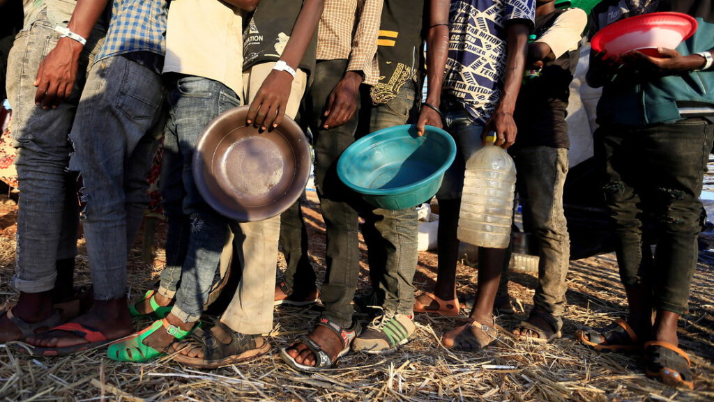 «La gente no está muriendo de hambre, la están matando de hambre»: Más de 260 ONGs llaman a los gobiernos a hacer frente a las hambrunas en el mundo