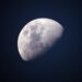 Algo en la Luna se mueve – 5 objetos extraños vistos desde satélite