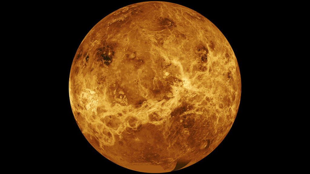 Nuevo estudio descarta la posibilidad de vida en las nubes de Venus, pero sugiere que el caso de Júpiter «parece mucho más optimista»