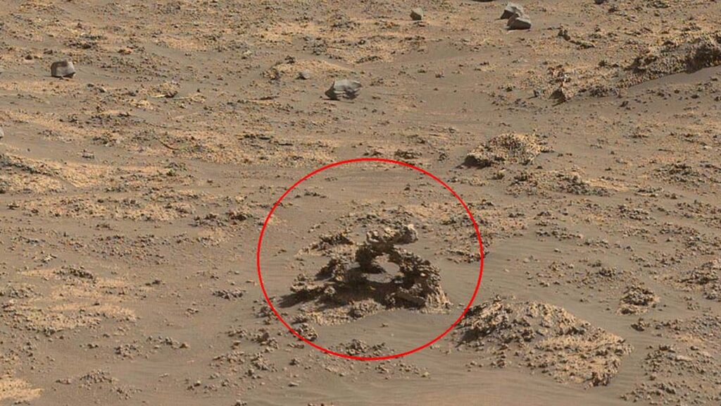 El rover Curiosity de la NASA encuentra una inexplicable formación en Marte