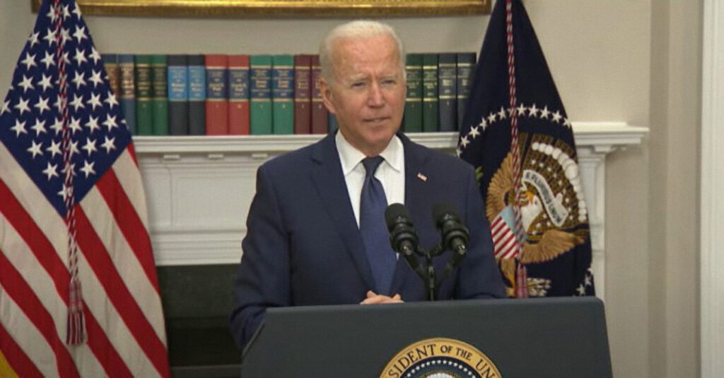 Biden amenaza con ‘invalidar la autoridad’ de gobernadores que se oponen a los mandatos pandémicos