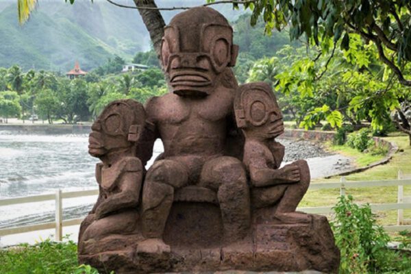 Las-misteriosas-estatuas-extraterrestres-en-la-isla-de-Nuku-Hiva-Video-portada-980x600