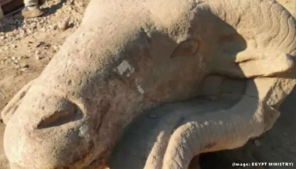 Descubren tres impresionantes estatuas de cabezas de carnero gigantes en la ‘Avenida de las Esfinges’ en Egipto