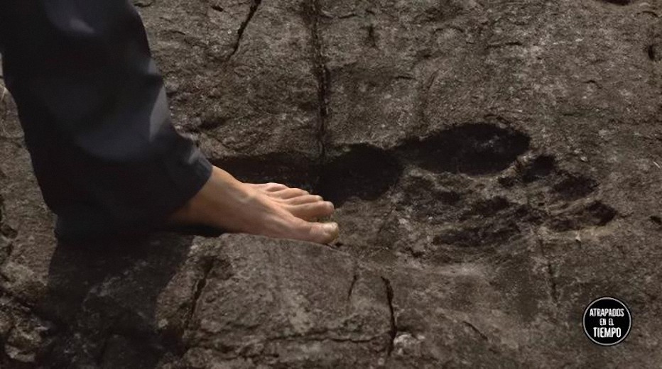 El misterio de las huellas gigantes del Templo de Ain Dara