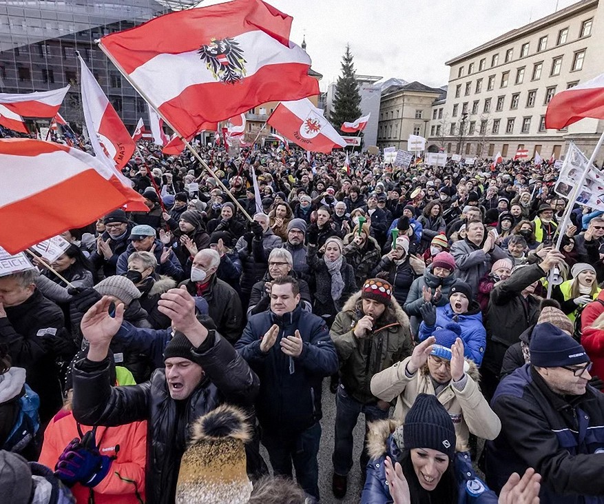 Austria comenzará a multar a no vacunados en marzo según el canciller Nehammer