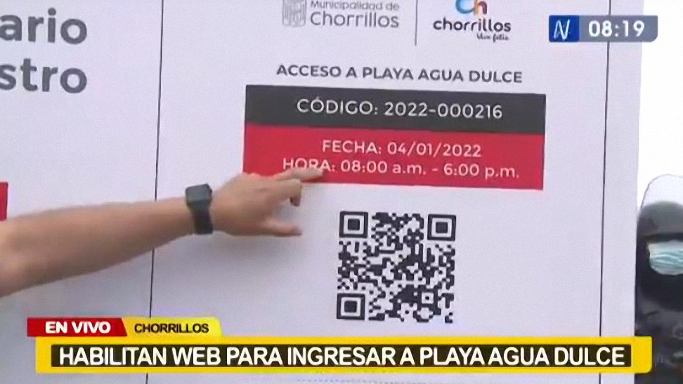 En Perú les hacen reservar hora para ir a la playa