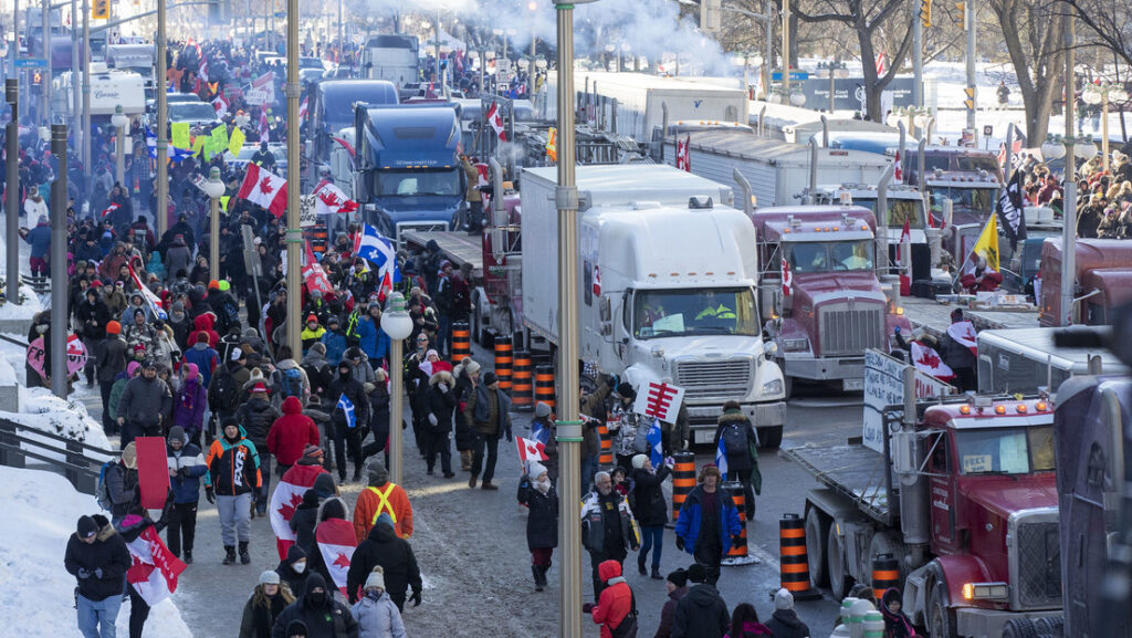 «Este es el camino hacia la tiranía»: Elon Musk tuitea sobre la protesta de camioneros en Canadá contra la vacunación obligatoria