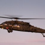 Un helicóptero militar estadounidense aterriza en la frontera entre Ucrania y Polonia con una misión desconocida