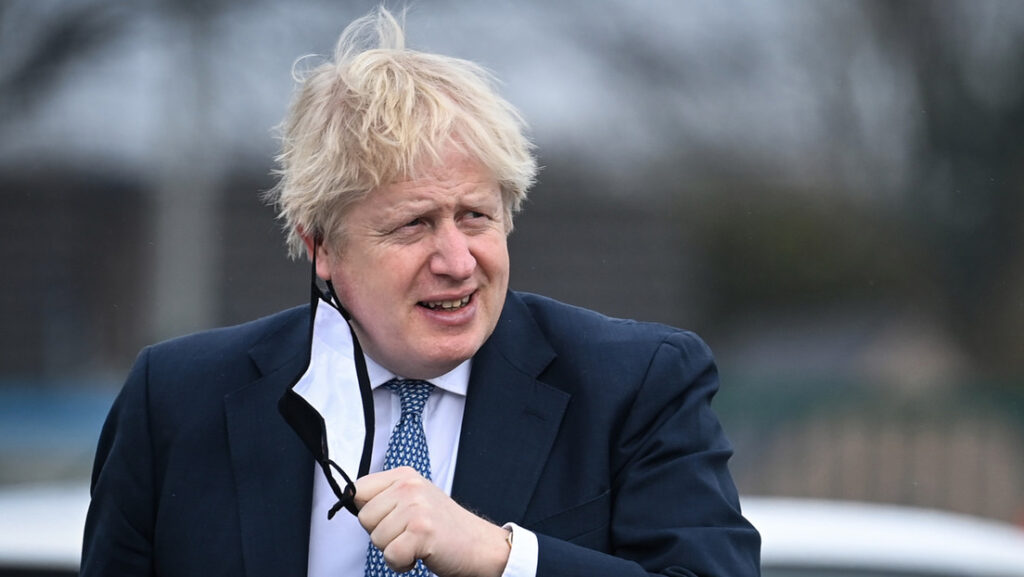 Boris Johnson acusa a Rusia de preparar «la mayor guerra en Europa desde 1945»