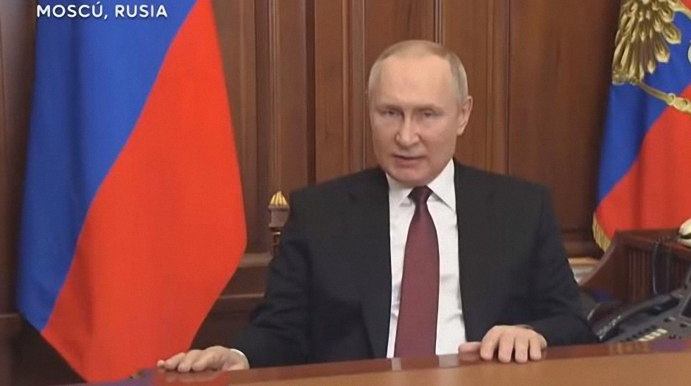 El mensaje oculto en el lenguaje corporal de Vladimir Putin