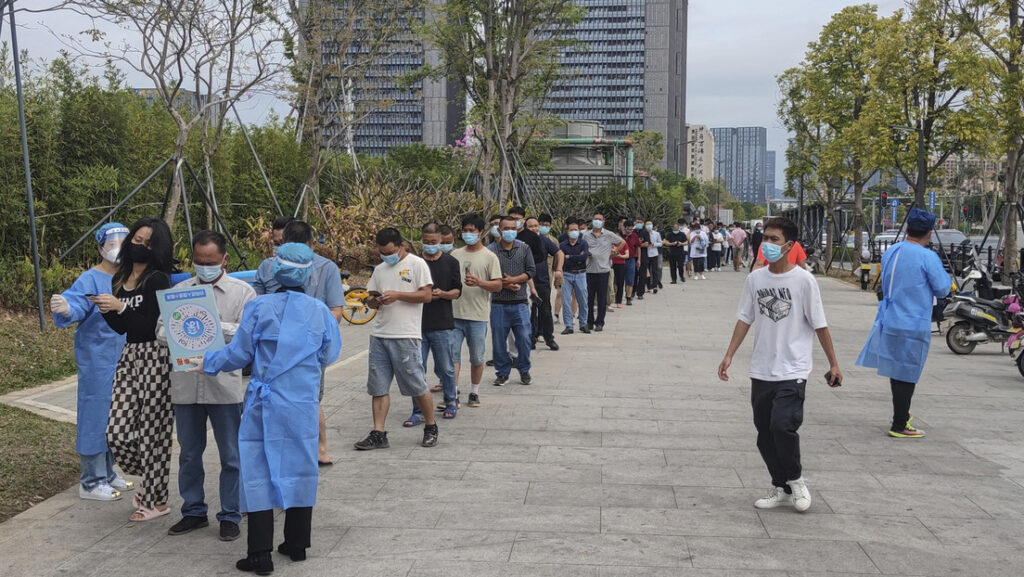 China enfrenta su peor brote de coronavirus desde el inicio de la pandemia