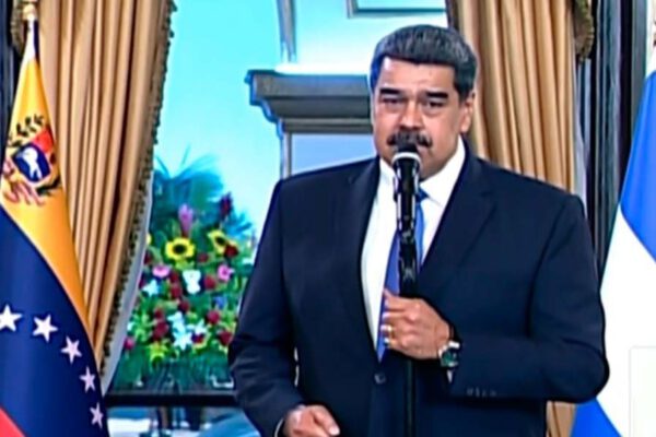 Nicolas-Maduro--e1648702412672