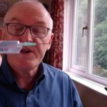 ‘La FDA aprobó la vacuna de Pfizer a pesar de los más de 40.000 eventos adversos conocidos solo en los primeros 3 meses’, explica un destacado médico británico