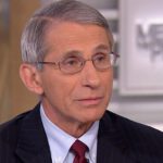 El gobierno estadounidense puede impulsar aún más refuerzos de la vacuna COVID, dice Fauci en una nueva entrevista