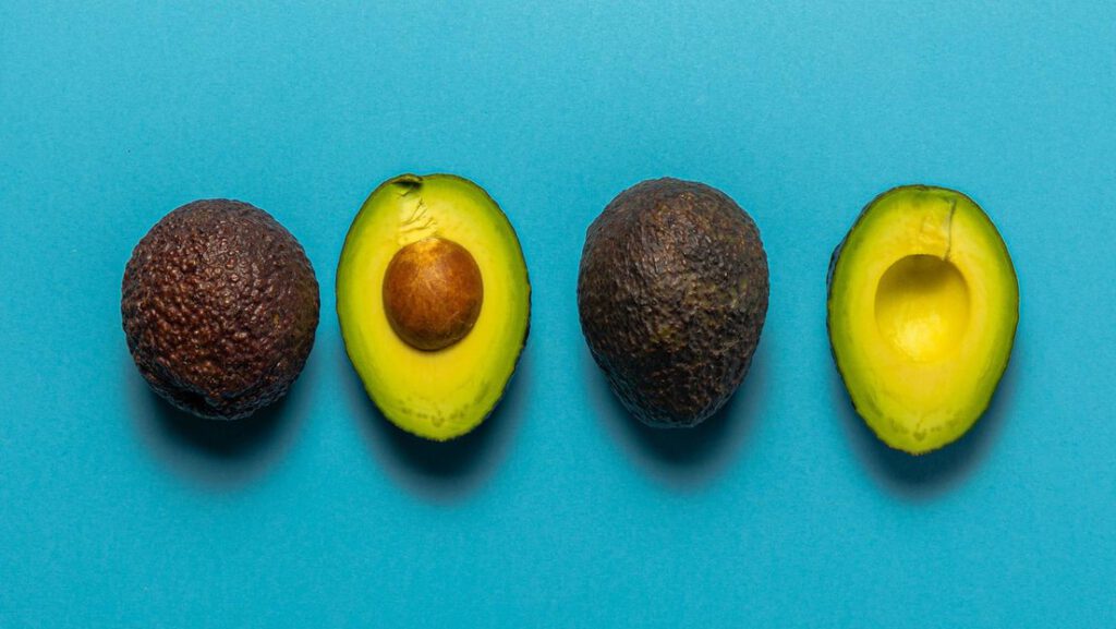 Estos son los beneficios de comer aguacate al menos dos veces a la semana, según los científicos