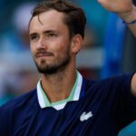 Wimbledon prohíbe a los jugadores rusos competir en el torneo