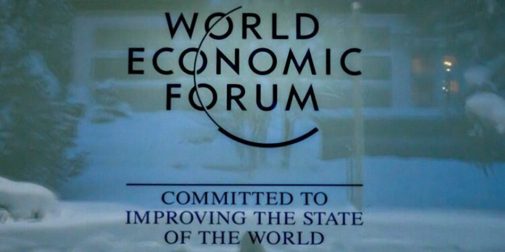 La creciente influencia del Foro Económico Mundial en los gobiernos es alarmante, dice un senador australiano