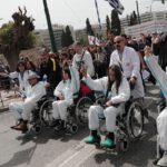 Trabajadores sanitarios griegos iniciaron huelga de hambre: “No necesitamos un pasaporte de vacunas para ser libres”