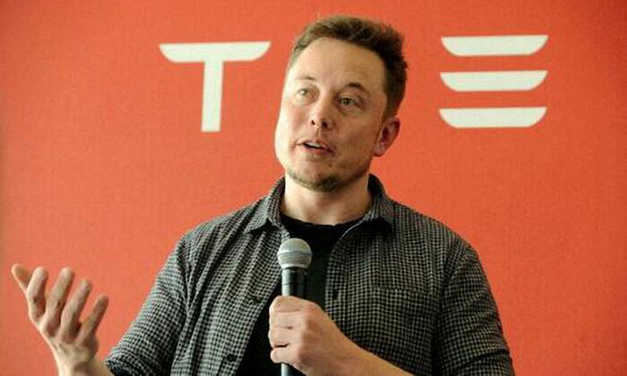 Musk advierte que los usuarios de Twitter están «siendo manipulados», el equipo legal de la compañía se acerca