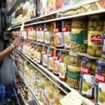 Estallan violentas protestas en Irán por el alza en los precios de los alimentos