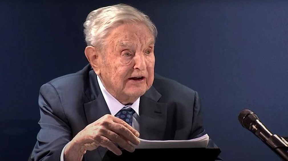 George Soros advierte a la multitud de Davos que «la civilización no puede sobrevivir» a menos que Rusia y China sean derrotadas