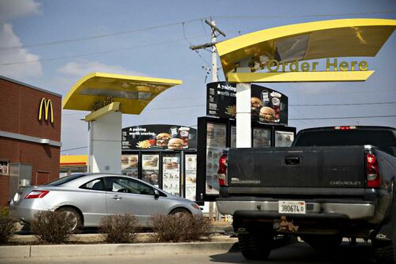 McDonald’s reduce el menú y renuncia a los alimentos más saludables para generar ganancias