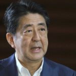 Matan al ex primer ministro de Japón Shinzo Abe en un acto de campaña