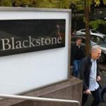 Blackstone prepara la cifra récord de 50.000 millones de dólares para hacerse con inmuebles en el próximo desplome