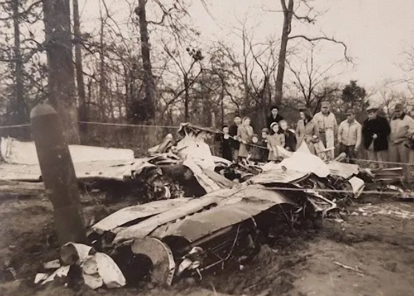 Un piloto de la Segunda Guerra Mundial habría muerto persiguiendo un Ovni, afirma su familia