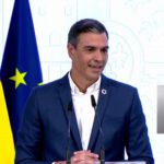 Críticas a Pedro Sánchez por pedir quitarse la corbata para bajar la factura energética en España