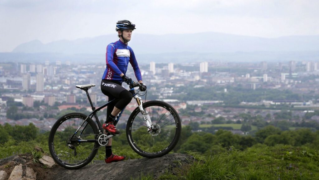 Muere un campeón de ciclismo de montaña poco después de ganar un título