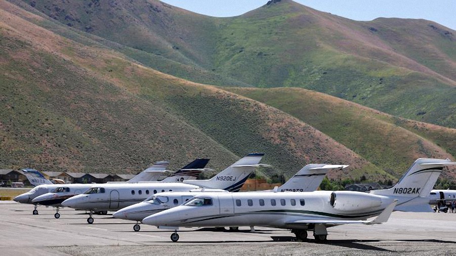 El uso de aviones privados «vuela» a niveles récord, incluso en medio de la indignación climática