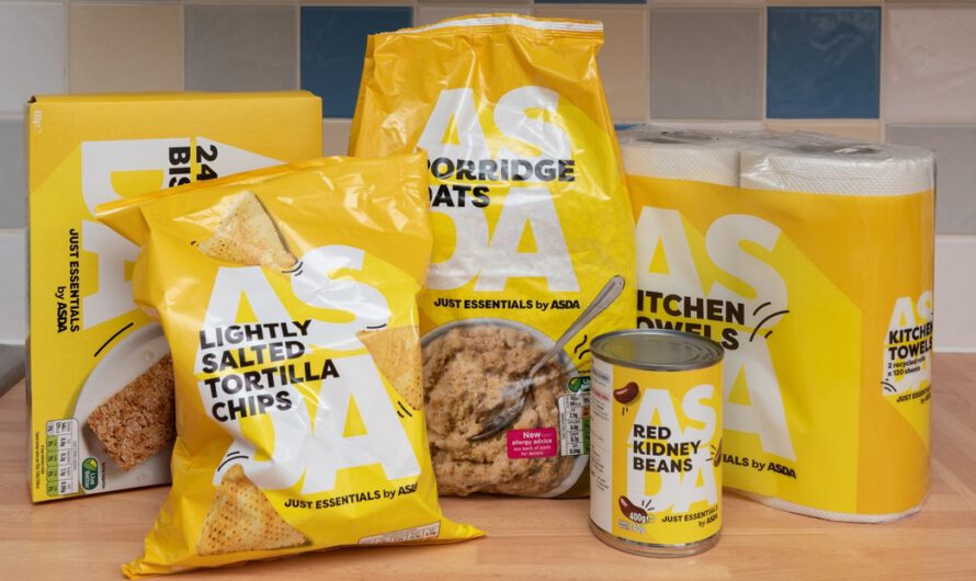 Una gran cadena de supermercados británica limita a tres la cantidad de artículos económicos que se pueden comprar