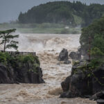 Ordenan la evacuación de casi 10 millones de personas en Japón a causa del tifón Nanmadol