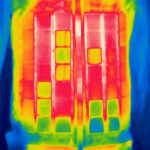 Muestran la primera chaqueta del mundo invisible a las cámaras infrarrojas