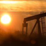 ¿Qué consecuencias tendrá la decisión de la OPEP+ de recortar la producción de petróleo?