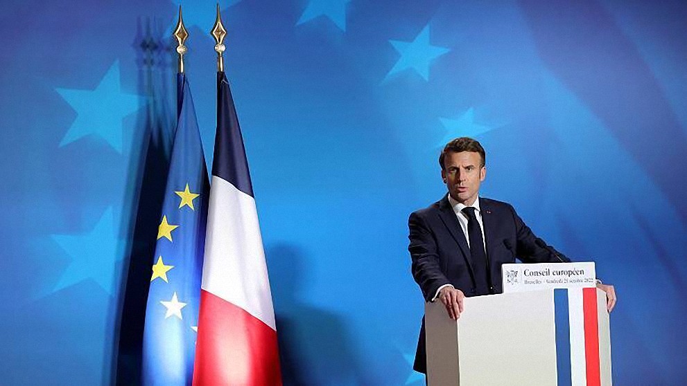 Macron pide a los Estados de la UE que se preparen para el difícil invierno de 2023-2024 sin gas ruso