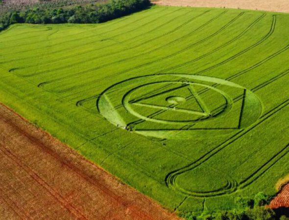 campo-agricola-mensaje-extraterrestre-1024x576