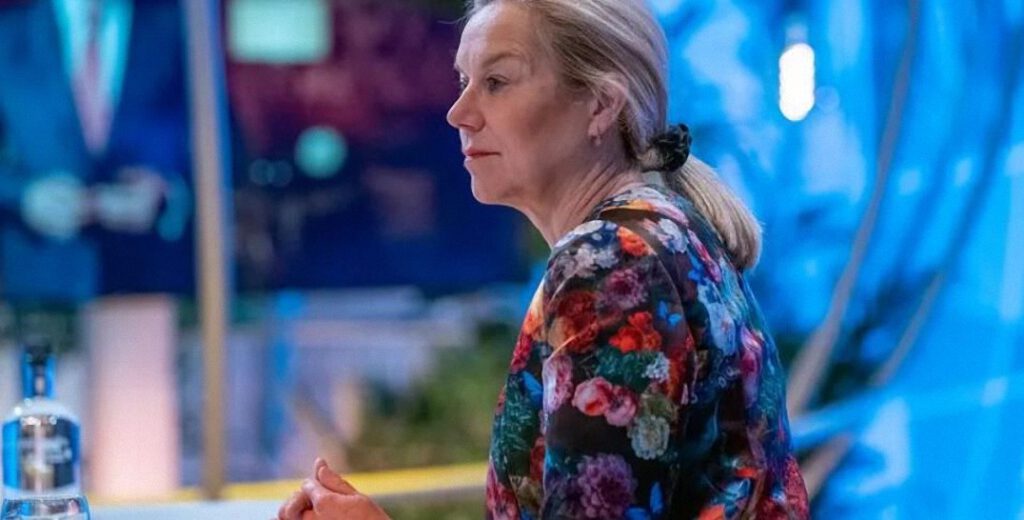 Ministra de finanzas holandesa, Sigrid Kaag, propone mayor vigilancia financiera