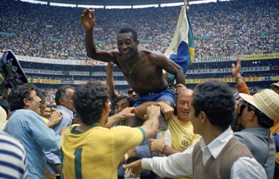 Muere Pelé, el niño prodigio brasileño que pasó de ser lustrabotas a ‘Rey’ del fútbol mundial