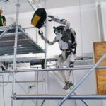 El espeluznante robot humanoide de Boston Dynamics aprende más trucos