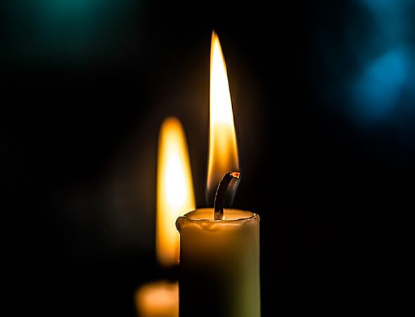 burning-candles-6768469_960_720