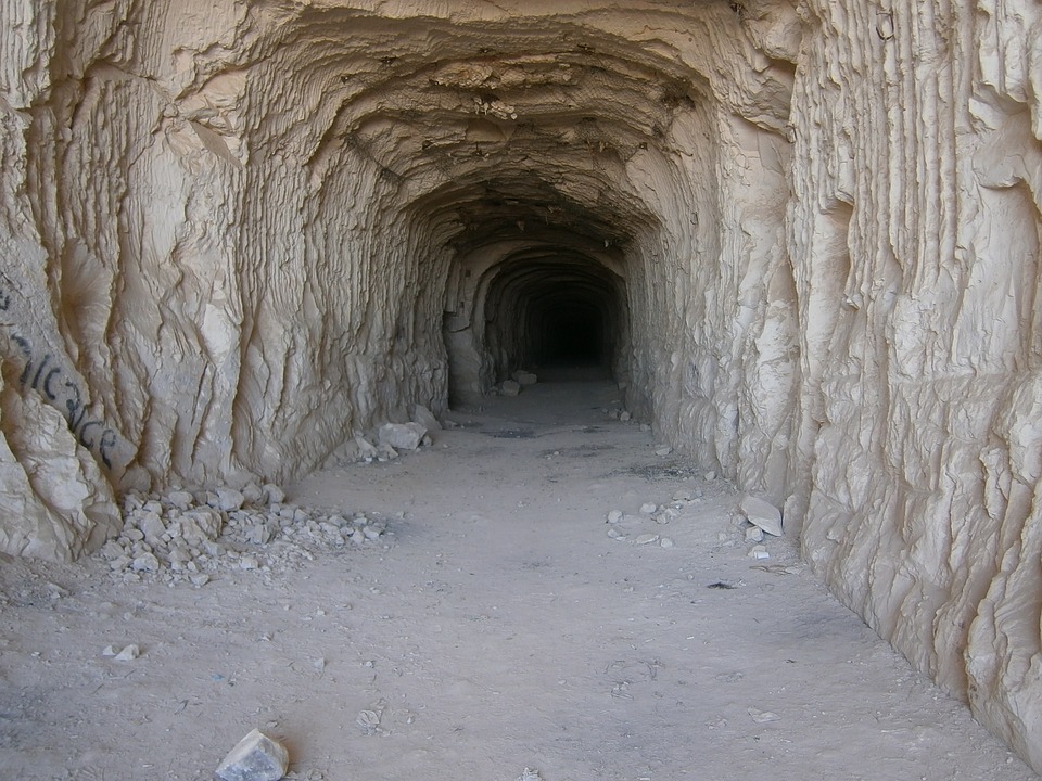 Nunca entres en esta cueva – El misterio de los Erdstralls