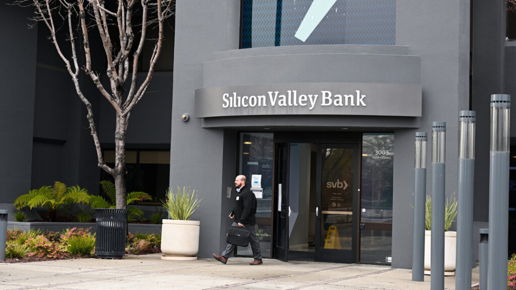 La mayor quiebra bancaria de EE.UU. desde 2008: colapsa el Silicon Valley Bank