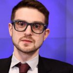 Un hijo de George Soros visita frecuentemente la Casa Blanca durante la presidencia de Biden