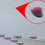 Un fotógrafo capta un ovni durante la coronación del rey Carlos III